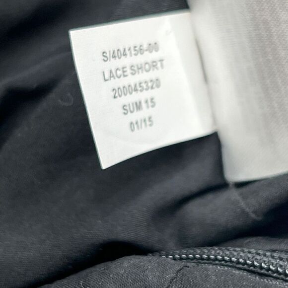 Banana Republic shorts Women's Black Eyelet Lace Shorts Size 4 - Picture 7 of 10